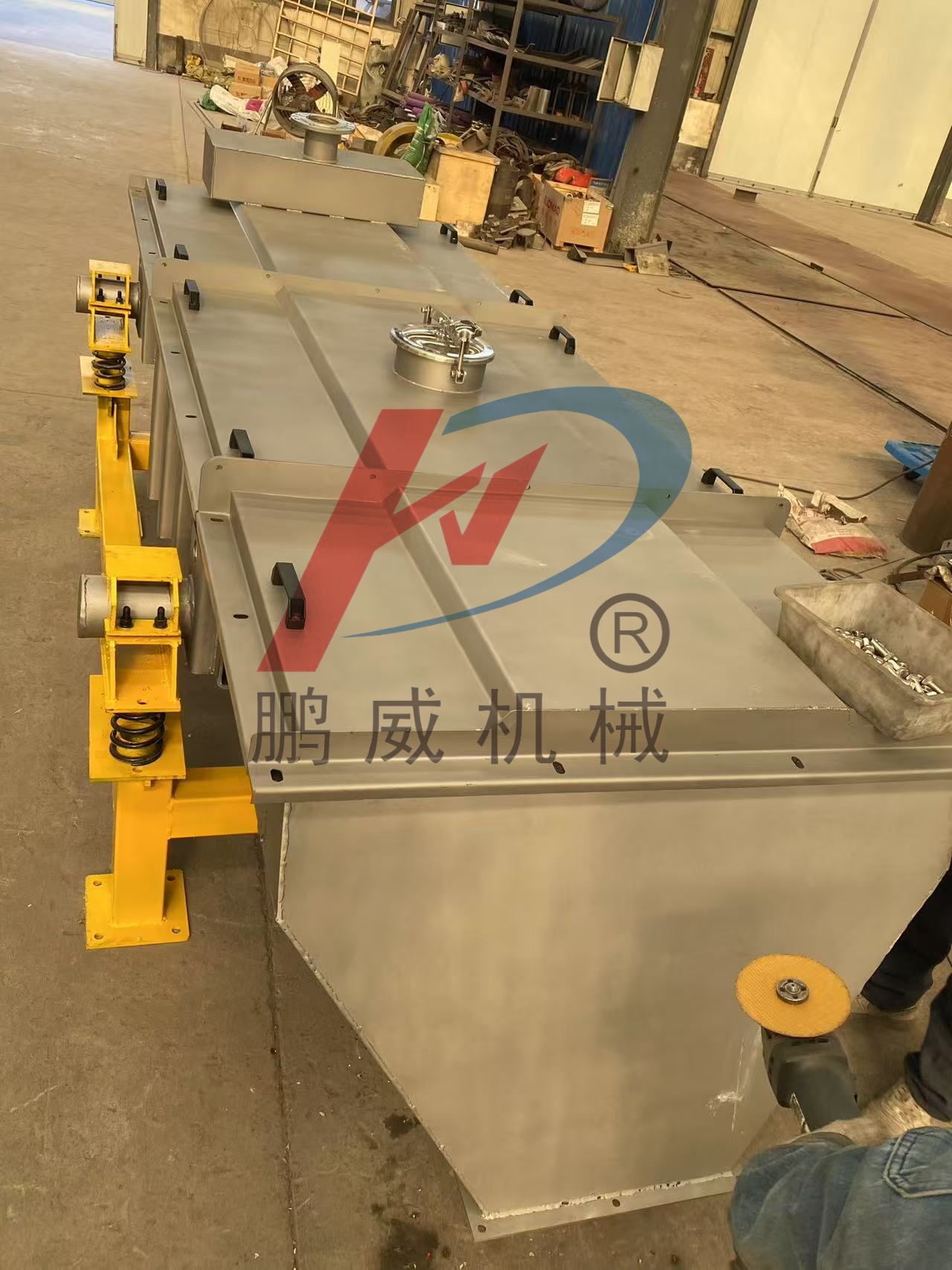 直线振动筛在筛粉生产线中的主要用途